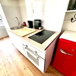 Sunny Paris Studio In The Heart Of 11Eme