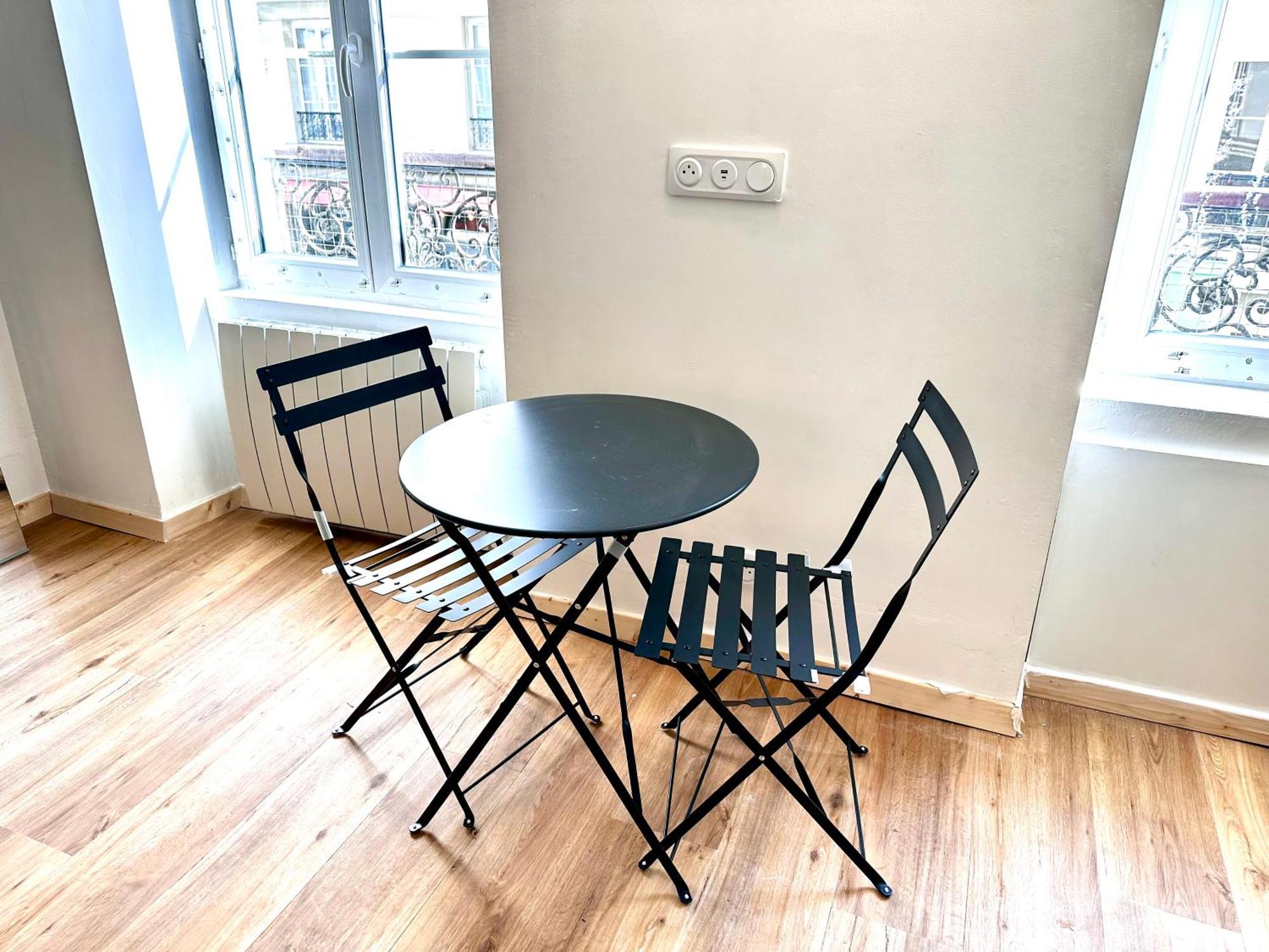 Appartement Sunny In The Heart Of 11eme *
