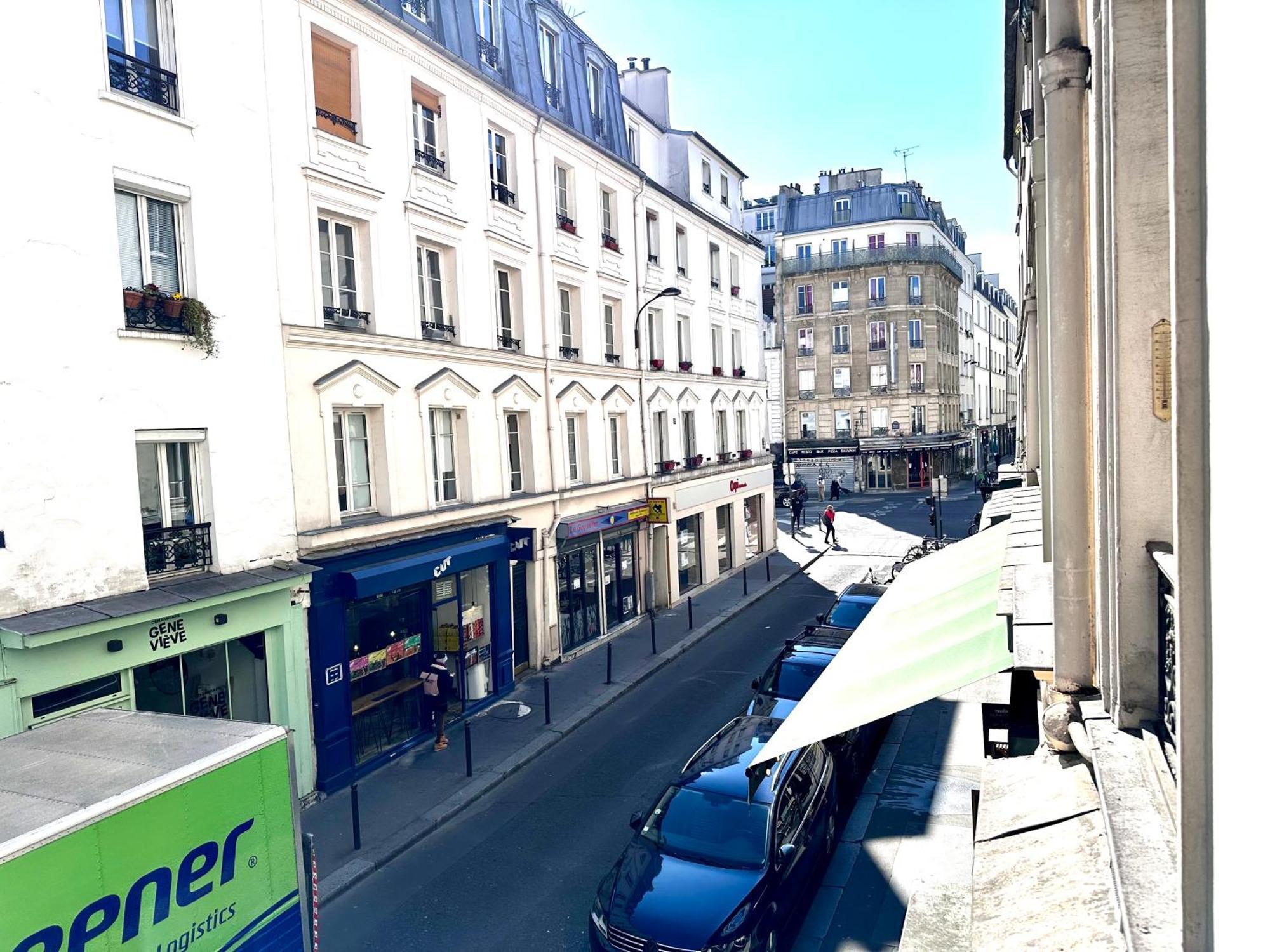 Sunny In The Heart Of 11eme Appartement *